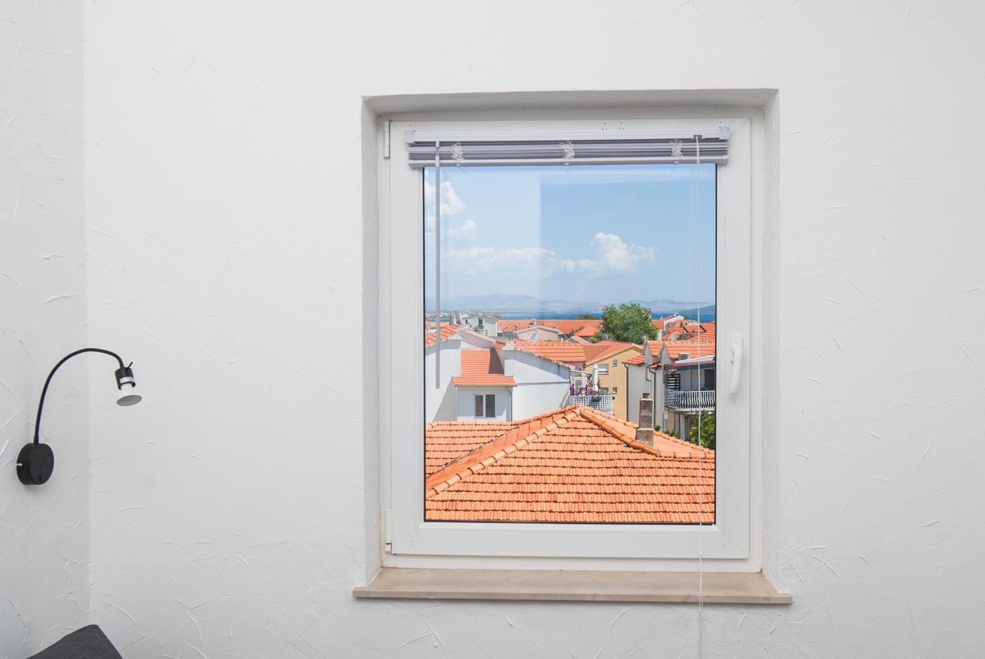 Apartments And Rooms Mladen Vodice Phòng bức ảnh