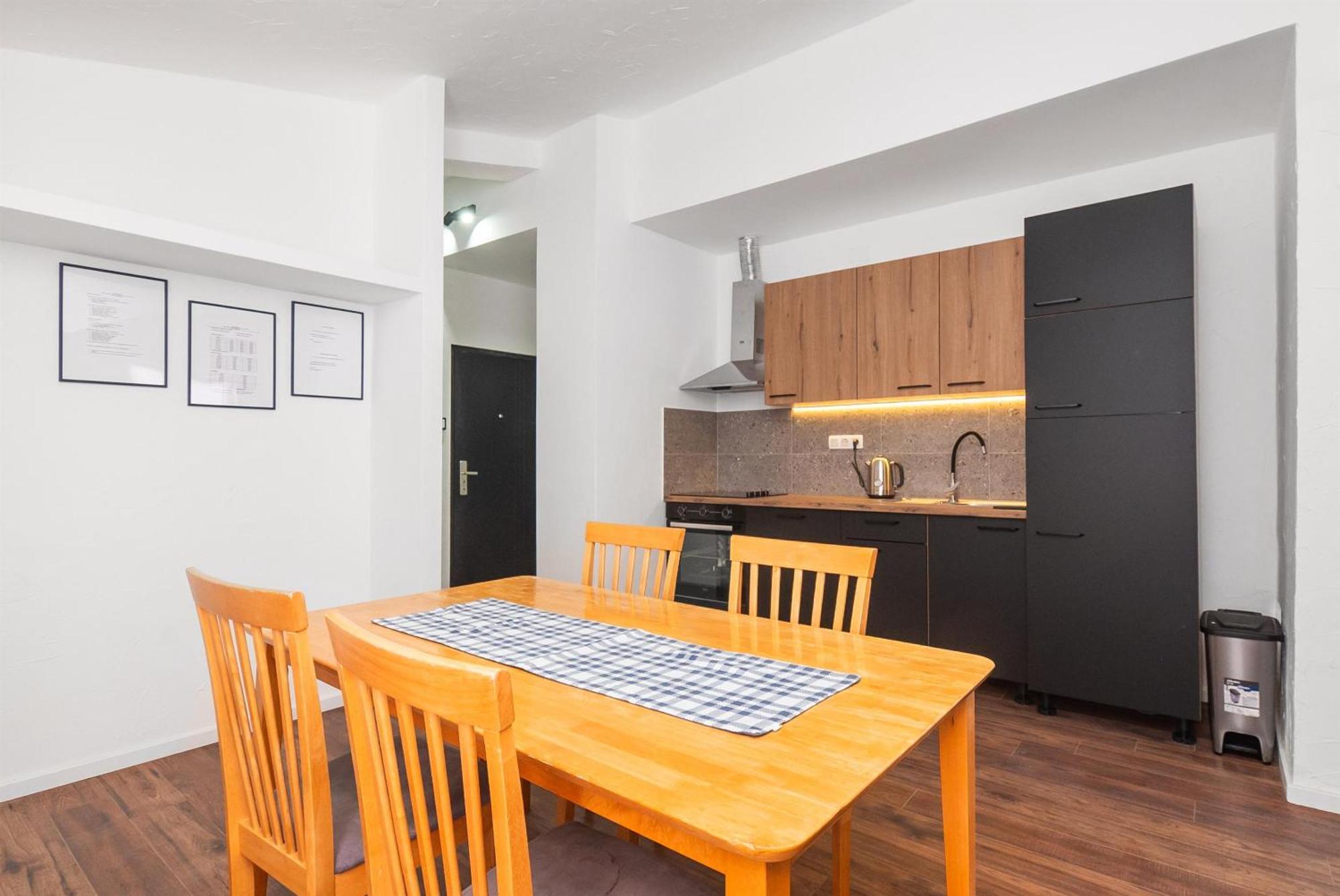 Apartments And Rooms Mladen Vodice Phòng bức ảnh