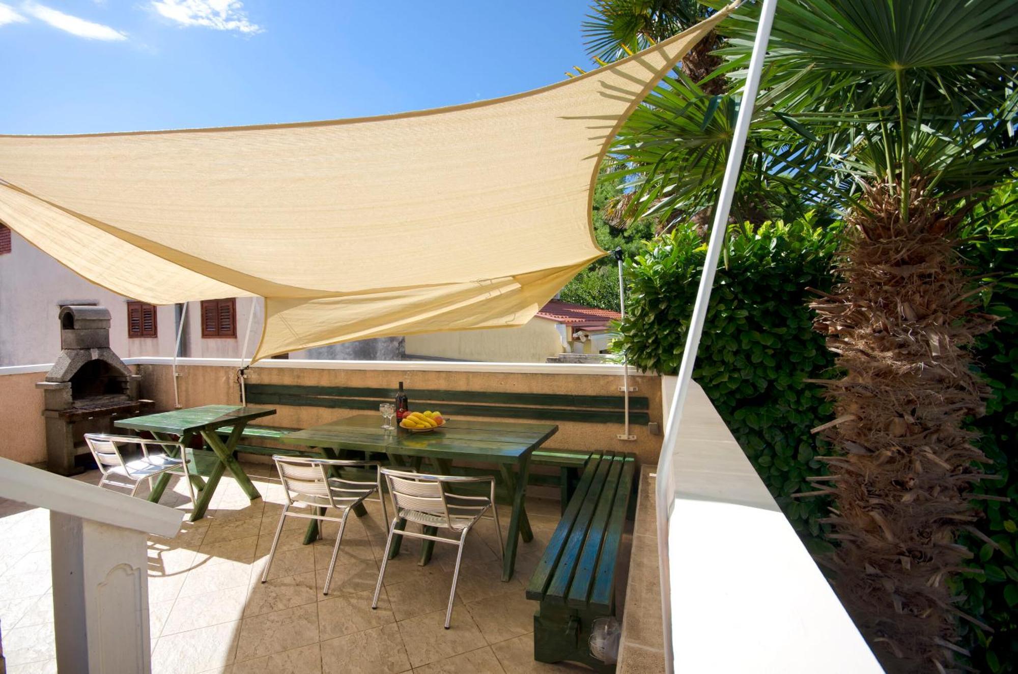 Apartments And Rooms Mladen Vodice Ngoại thất bức ảnh